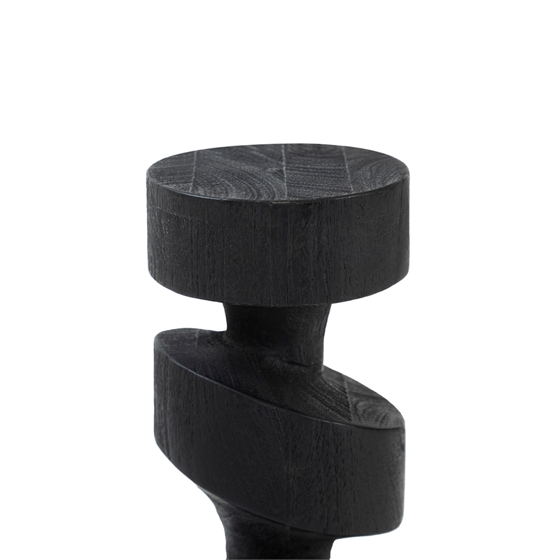 Beckton Statue Black