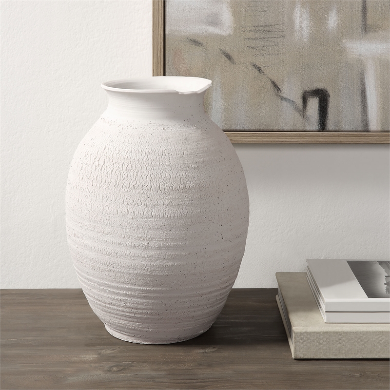Zeb Indoor Ceramic Vase Matte White