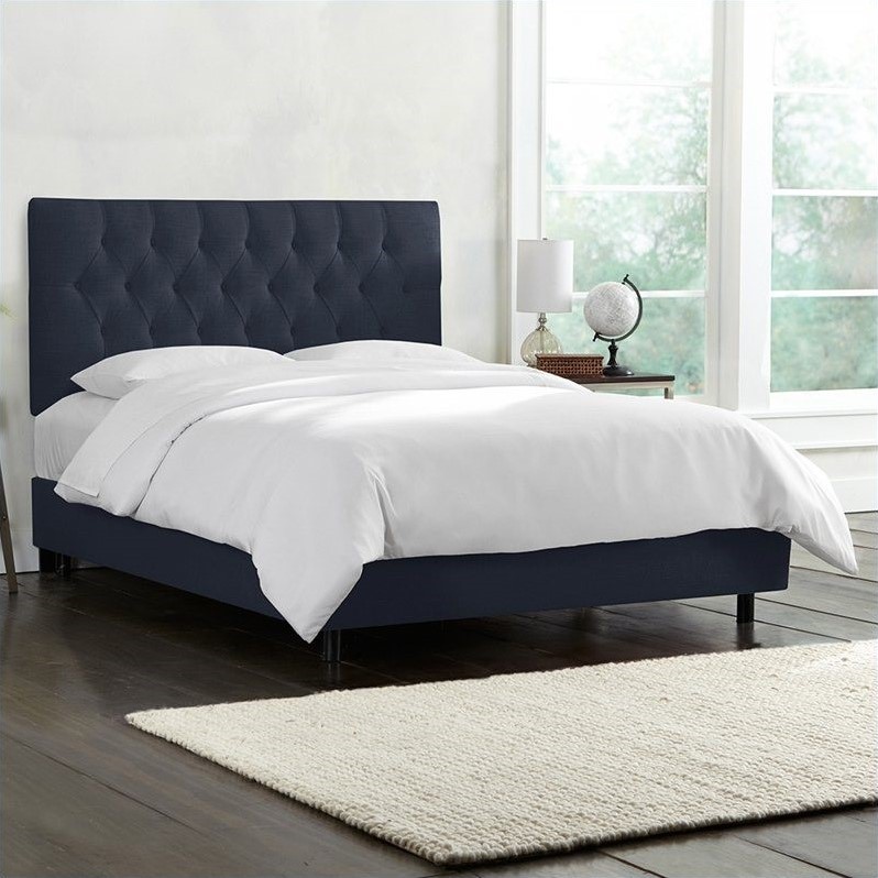 Skyline Furniture Tufted Bed in Navy 54XBEDLNNNV