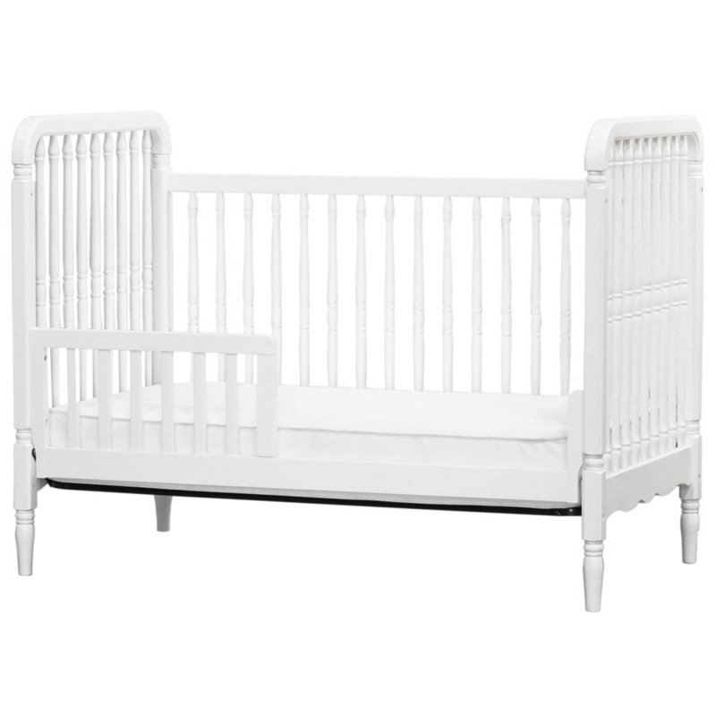 Million Dollar Baby Classic Liberty 3 in 1 Convertible Spindle Crib