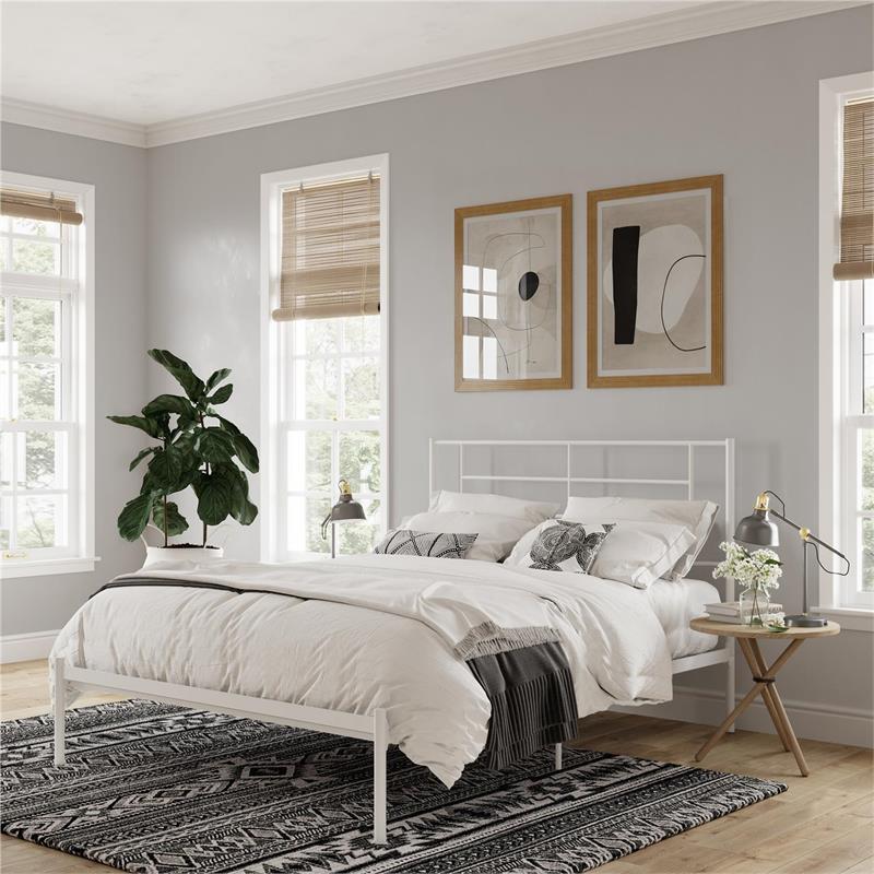 DHP Circus Metal Bed White in Full