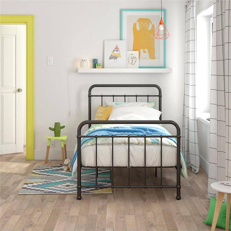 Max & Finn Karcey Twin Metal Bed in Black