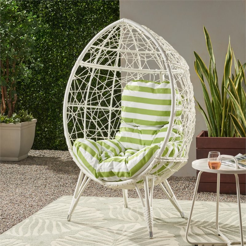 Teardrop wicker lounge chair with online cushion