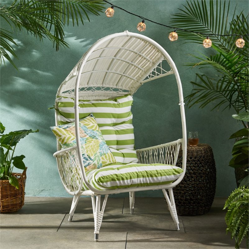 malia outdoor wicker chair