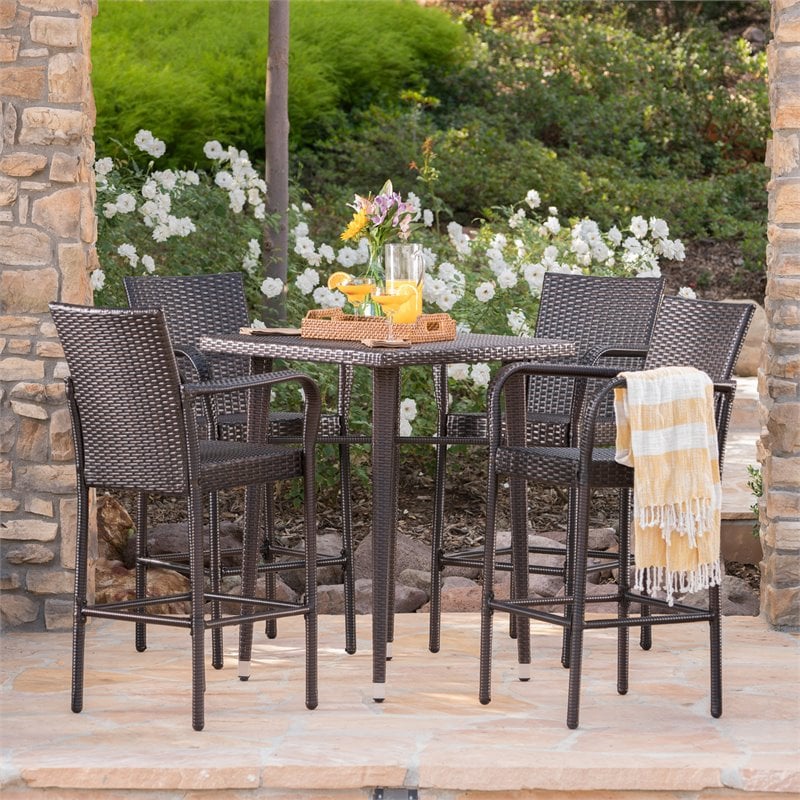 Wicker bar outlet table and chairs