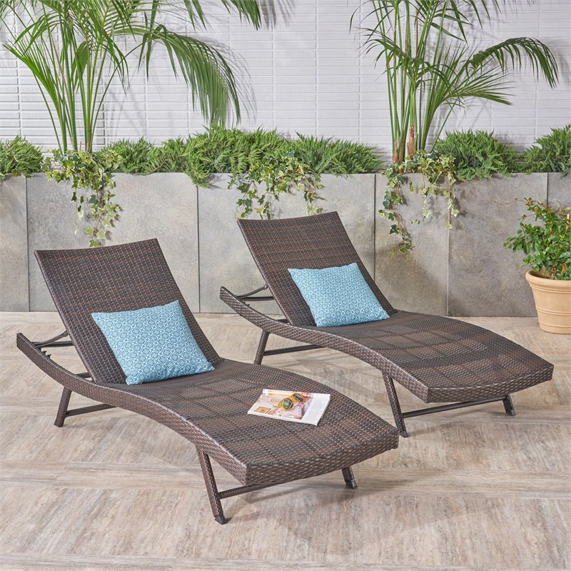 Kauai outdoor discount wicker chaise lounge