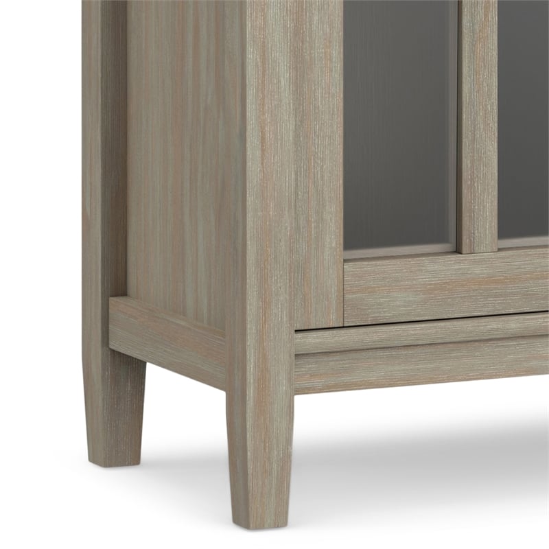 Simpli Home Warm Shaker Wood 32