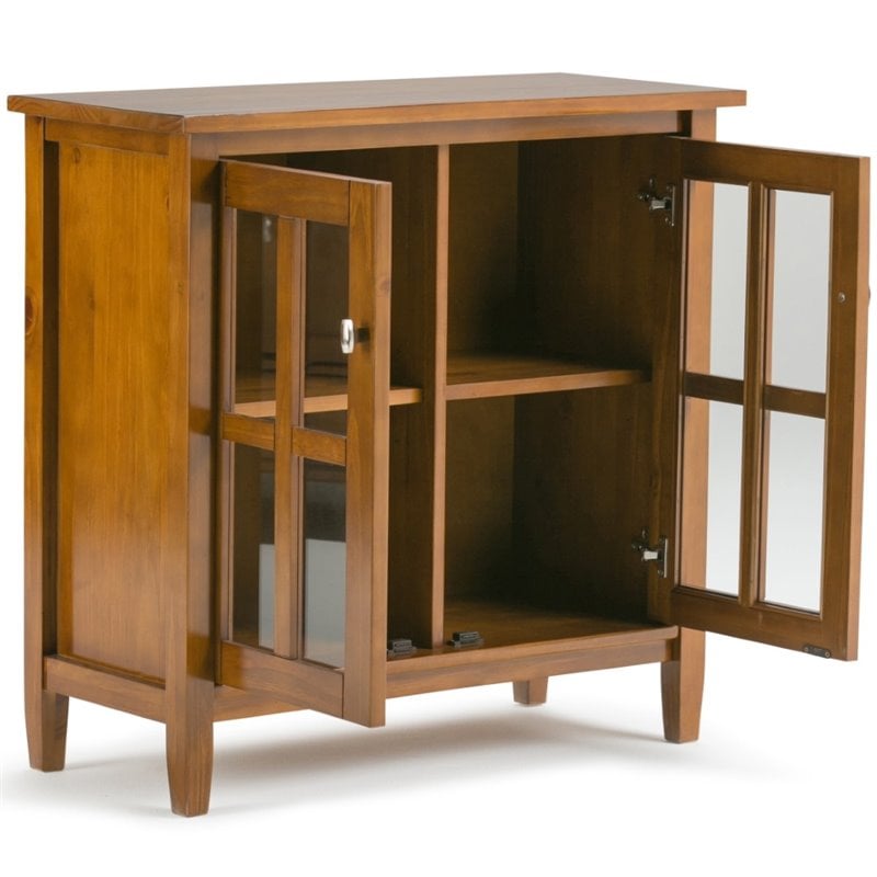 Simpli Home Warm Shaker Wood 32