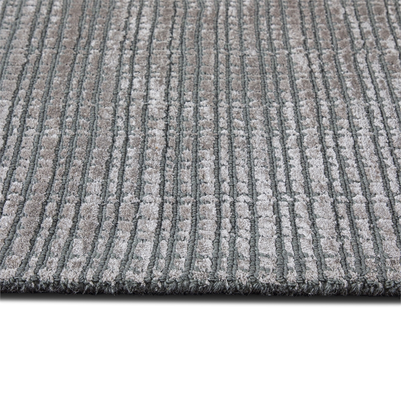 Paynes 6 x 9 Area Rug Contemporary in Silver
