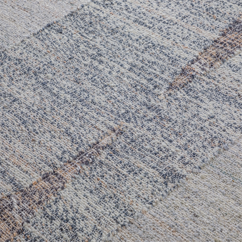 Lester 6 x 9 Area Rug Contemporary in Natural and Silver