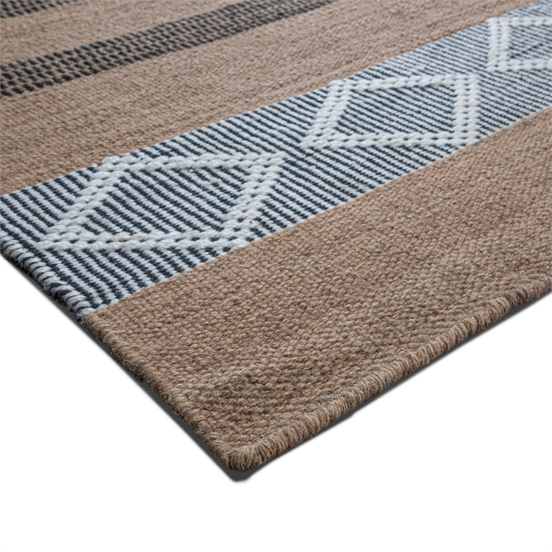 Hart 8 x 10 Area Rug Contemporary in Taupe and Black