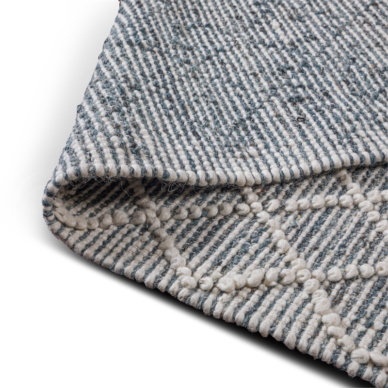 Ogden 8 x 10 Area Rug Contemporary in Ivory and Teal