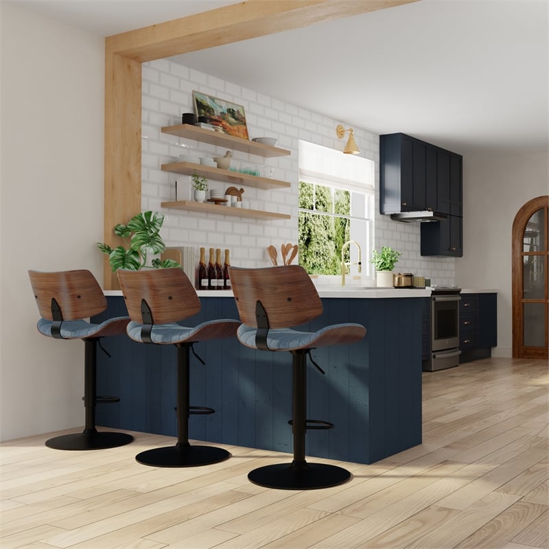 Simpli Home Novak 44.09