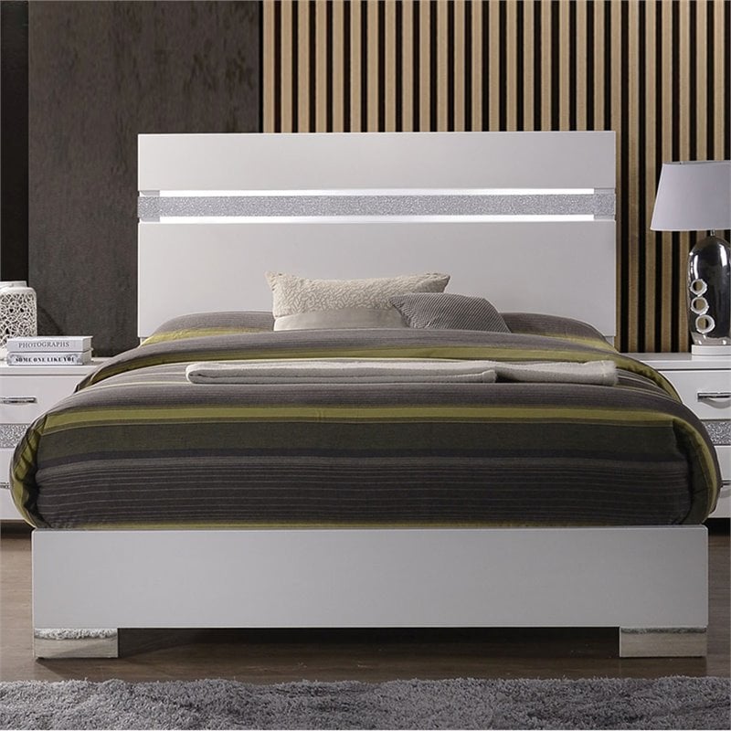 ACME Naima II Wooden King Panel Bed in White