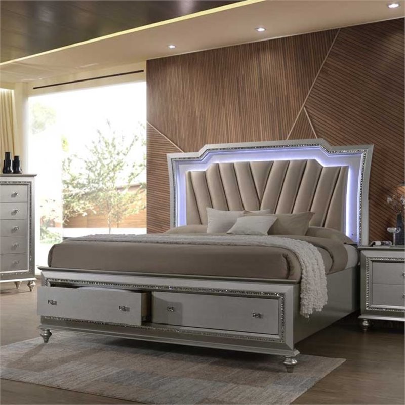 ACME Kaitlyn Eastern King Bed with LED Headboard in PU and Champagne