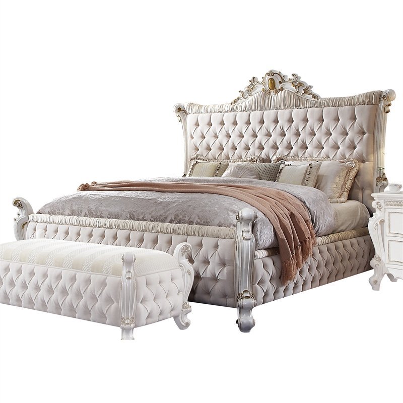 Acme Picardy Queen Bed in Fabric & Antique Pearl