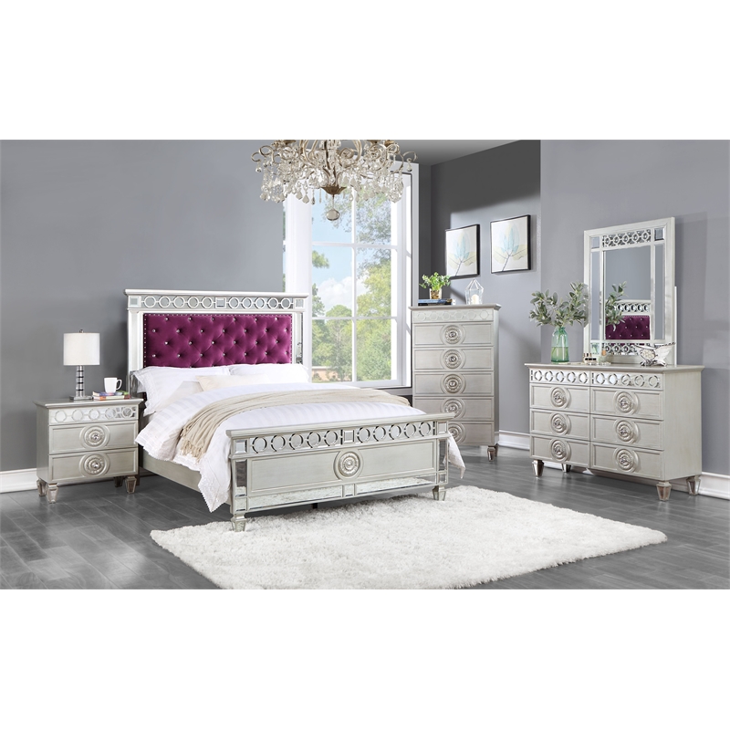 ACME Varian Vertical Rectangular Wooden Frame Mirror in Silver