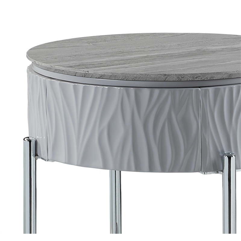 ACME Yukino Contemporary Wood/Metal End Table in Gray High Gloss and Chrome