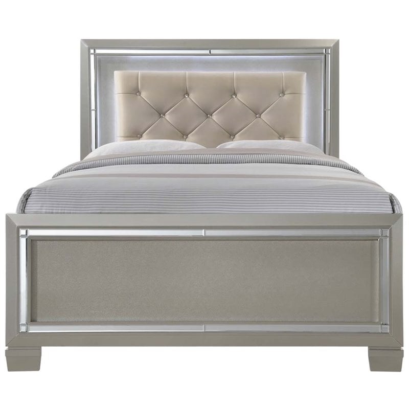 Picket House Furnishings Glamour Youth Full Panel Bed in Champagne