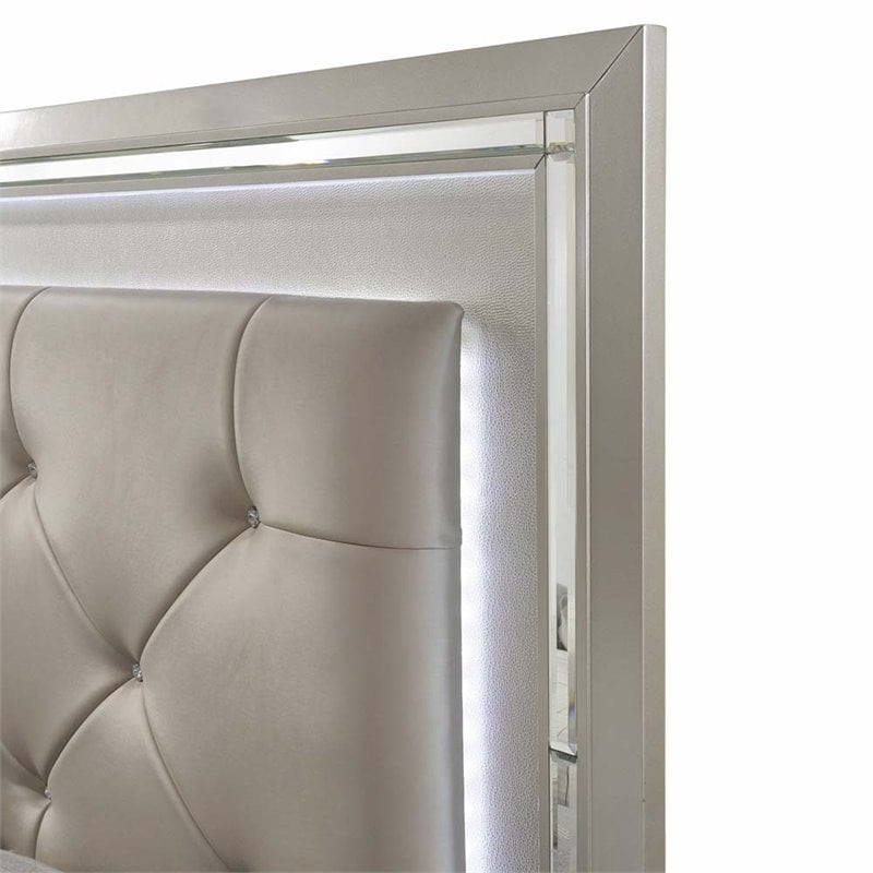 Picket House Furnishings Glamour Youth Full Panel Bed in Champagne