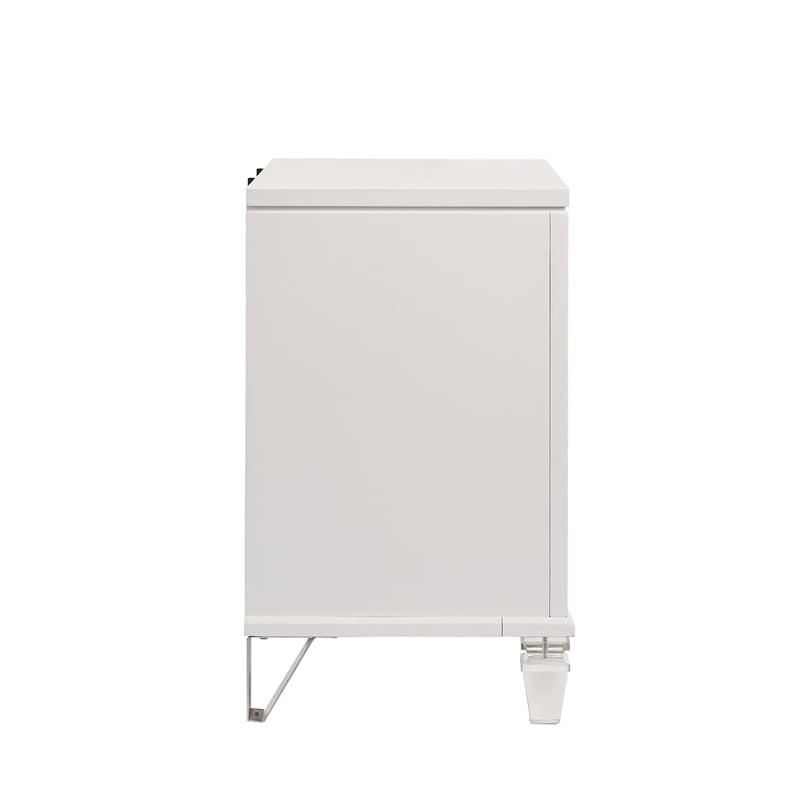 Picket House Furnishings Charlotte 2-Drawer Nightstand w/ USB in White