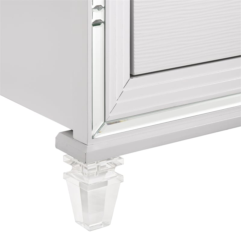 Picket House Furnishings Charlotte 2-Drawer King Storage Bed in White