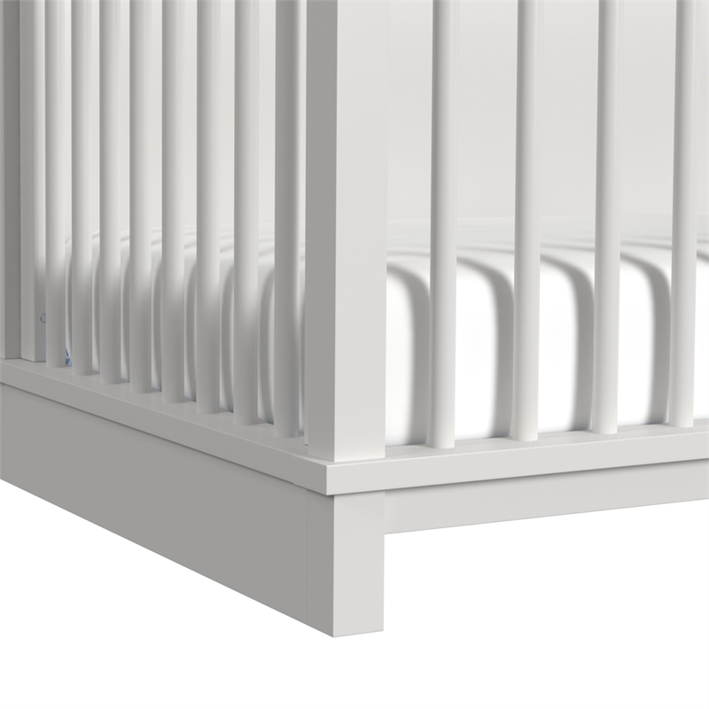 Picket House Furnishings Cassian Crib with Guard Rail in White