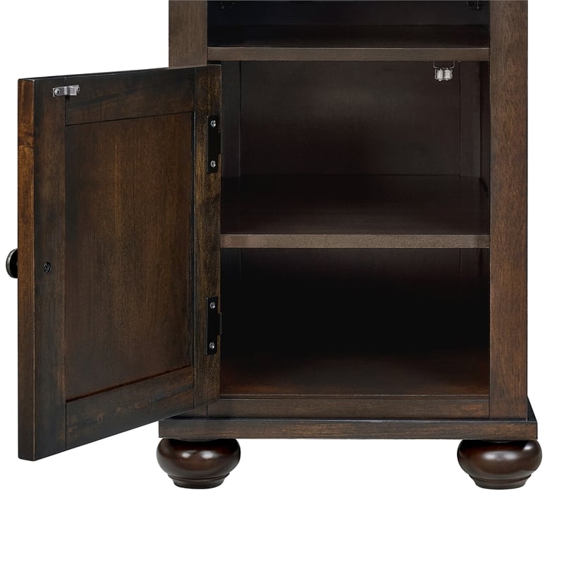 Picket House Furnishings Chad Chairside Table with USB in Cherry