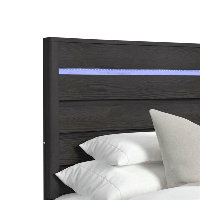 Chett Queen 3PC Bedroom Set with LED in Black