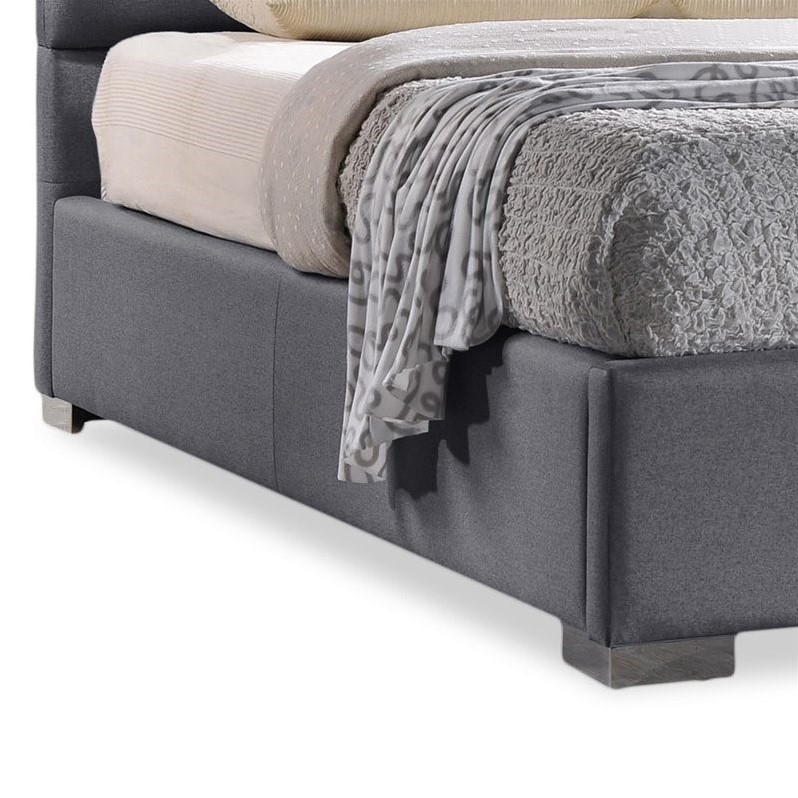 Sophie Upholstered Queen Platform Bed in Gray