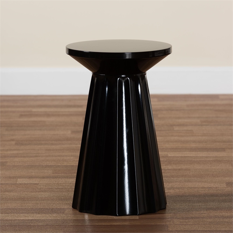 Baxton Studio Ulmer Metal Scalloped Side Table Modern Round Accent Table
