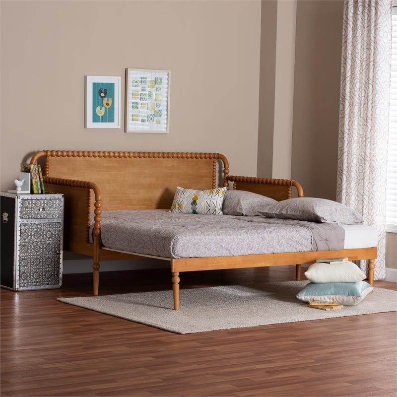Baxton Studio Lucera Bobbin Twin To King Expandable Daybed Oak Brown