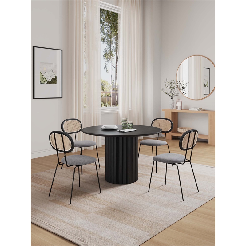 Hathaway Round Solid Wood Dining Table with 4 Jardin Dining Chairs in Gray