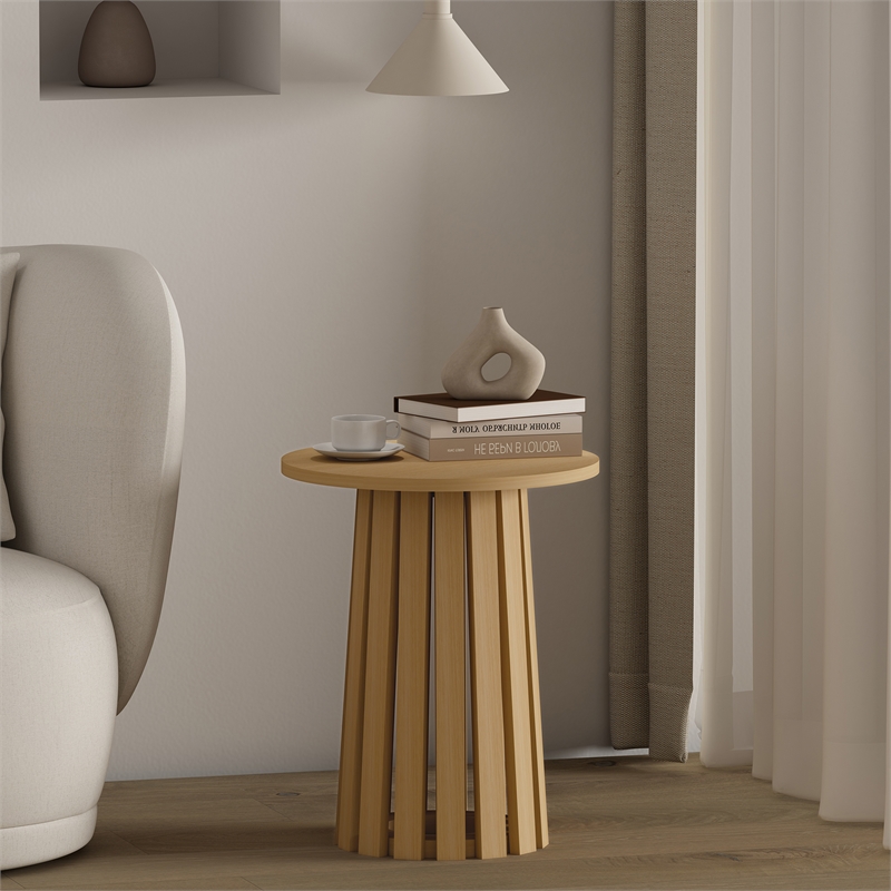 Layla End Table in Natural Oak made from Engineered Wood