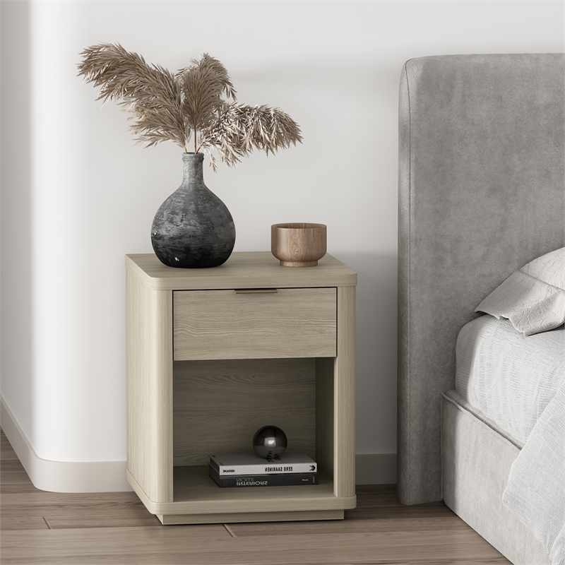 Evelyn Modern Nightstand with 1 Full Extension Drawer in Natural