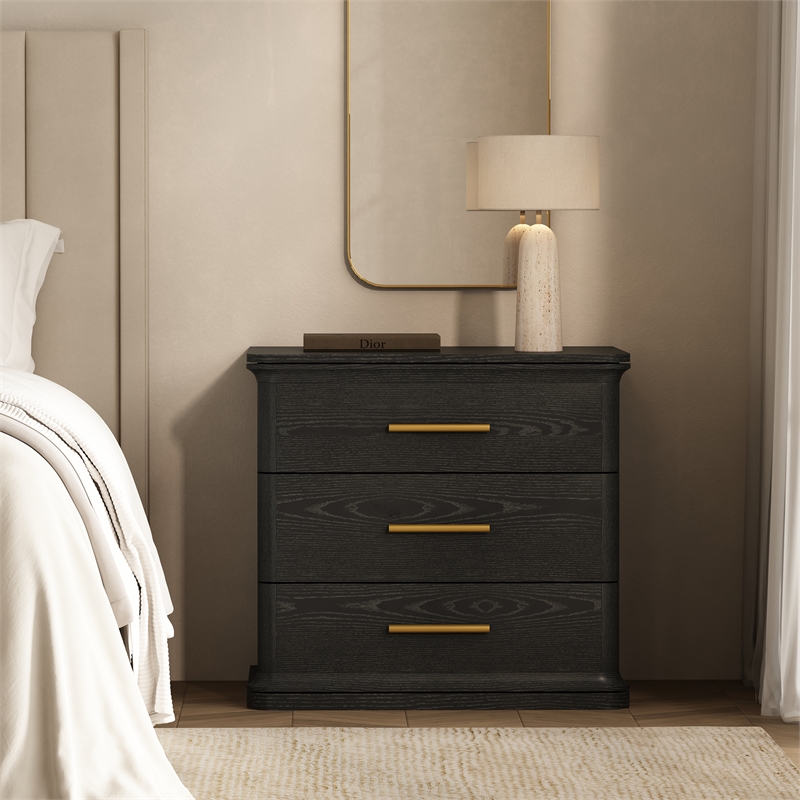 Clifford Traditional 2-Piece Dresser and Nightstand in Black