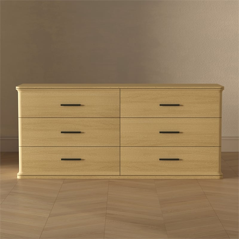 Clifford Traditional 2-Piece Dresser and Nightstand in Natural Oak