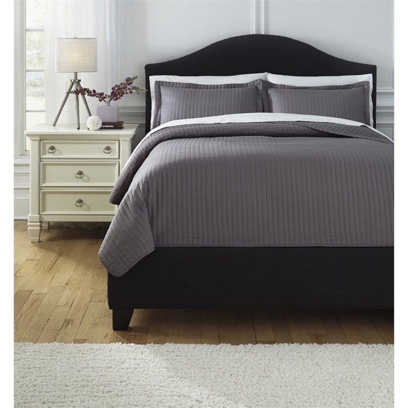 Ashley Furniture Raleda Queen Coverlet Set In Gray Q498003q