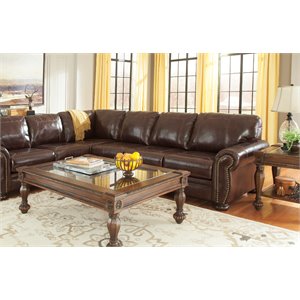 Ashley Banner 3 Piece Sectional in Coffee