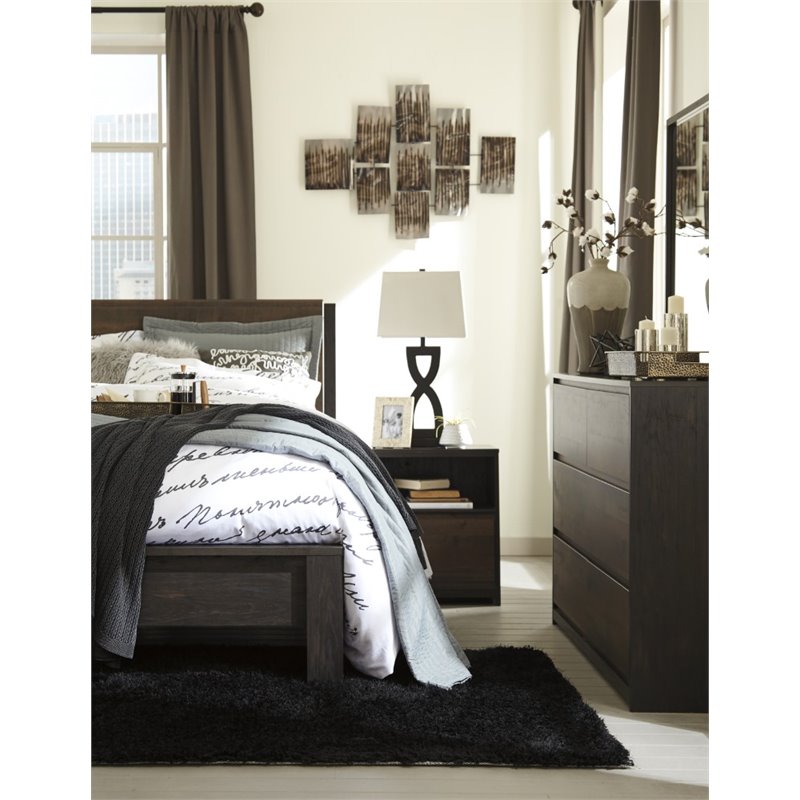 Ashley Windlore Queen Panel Bed In Dark Brown B320 54 57 96 Kit Ashley Windlore Queen Panel Bed In Dark Brown