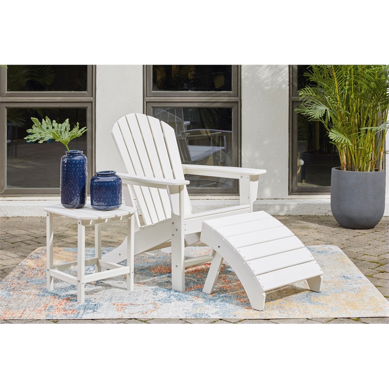 Signature Design by Ashley Sundown Treasure Patio End Table in White