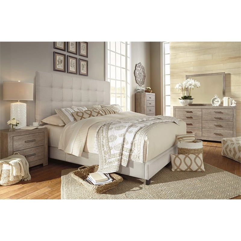 Signature Design by Ashley Dolante Tufted King Panel Bed in Beige