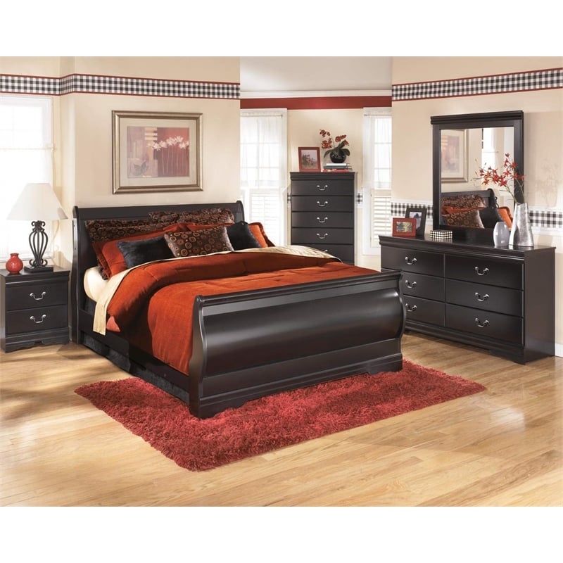 Signature Design by Ashley Huey Vineyards Wood Sleigh Full Headboard in Black
