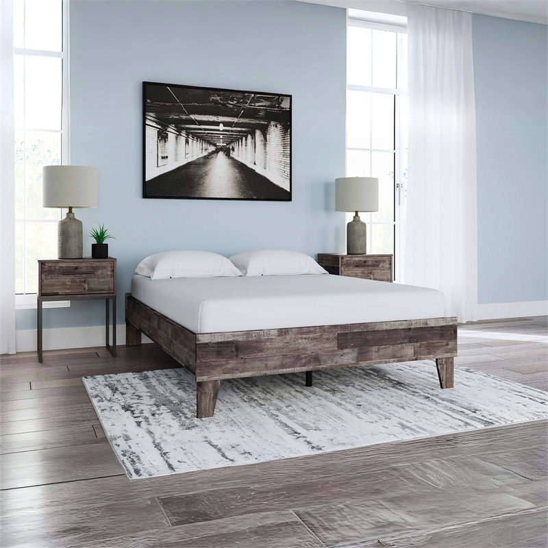 Signature Design by Ashley Neilsville Engineered Wood Full Platform Bed in Gray