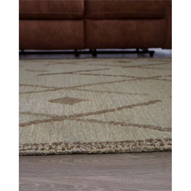 Signature Design by Ashley Guyford Beige & Brown 8x10 Rug