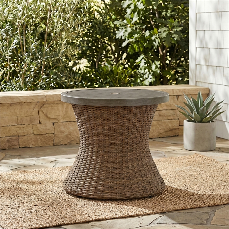 Signature Design by Ashley Sanderling Dell Outdoor End Table