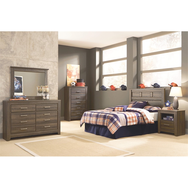 Signature Design by Ashley Juararo 5-Drawer Chest in Dark Brown