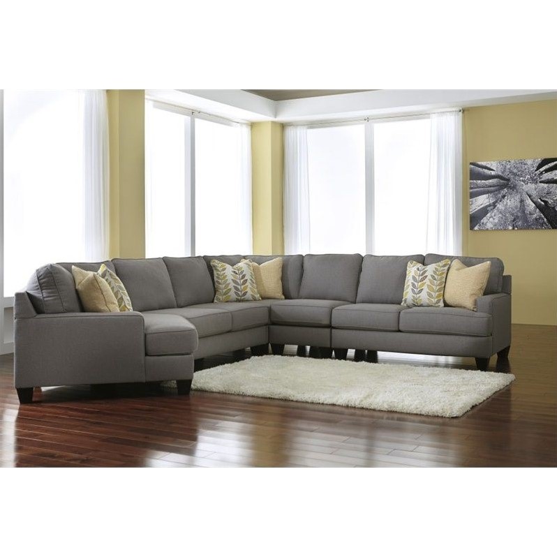 Signature Design by Ashley Furniture Chamberly 5 Piece 
