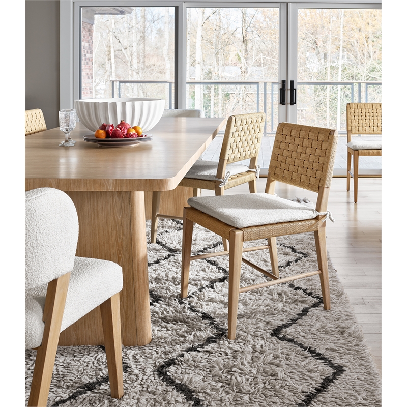 Universal Furniture Modern Nomad 86