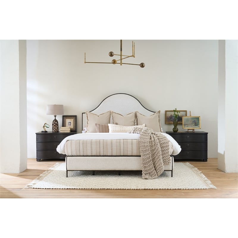Universal Furniture Griffith Park Griffith Park Wood Bed Queen in Brown
